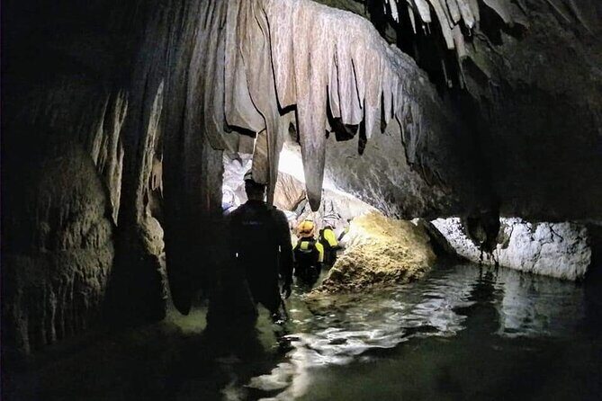 Sea Caving Cova Coloms No Transport - Small-group guiding and English support (Mario, Patrick, Aina)