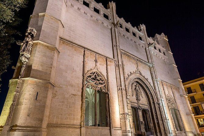 Self-Guided Audio Tour - The Kingdom of Mallorca - La lonja: one of Palma’s most ancient buildings