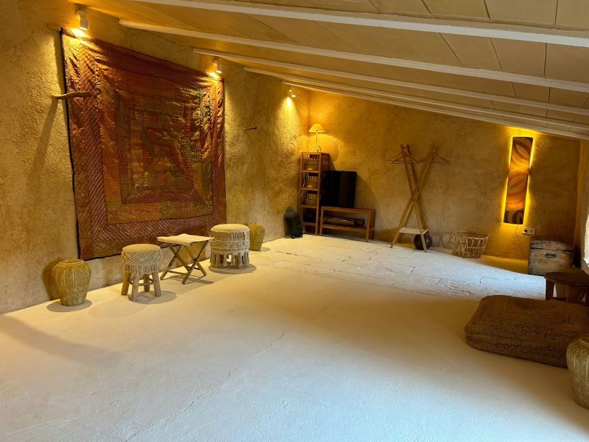 Ses Salines - Vida Magica Mallorca: Relax Yoga Class - Casa Magica’s 17th-century house: what the setting changes