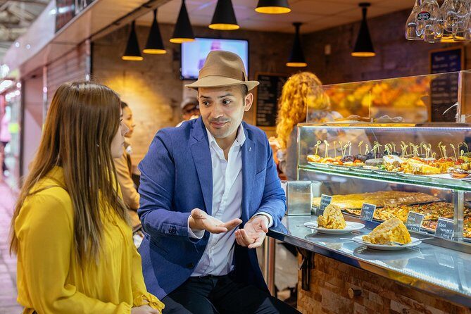 The Award-Winning PRIVATE Food Tour of Mallorca: The 10 Tastings - SOlivera stroll: city highlights in between bites