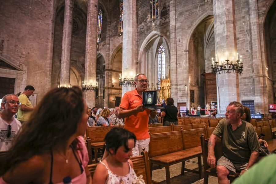 The Best of Palma: Boat trip, Walking tour and Cathedral - Palma Cathedral skip-the-line: what you’ll actually notice inside