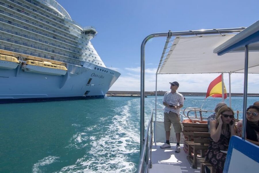 The Best of Palma: Boat trip, Walking tour and Cathedral - Jamón serrano and pacing: how to plan your day around this