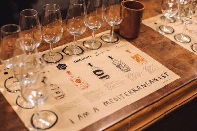 The Gin Eva Tasting at Casa Eva - The 1.5-hour experience: exactly how the tasting flows