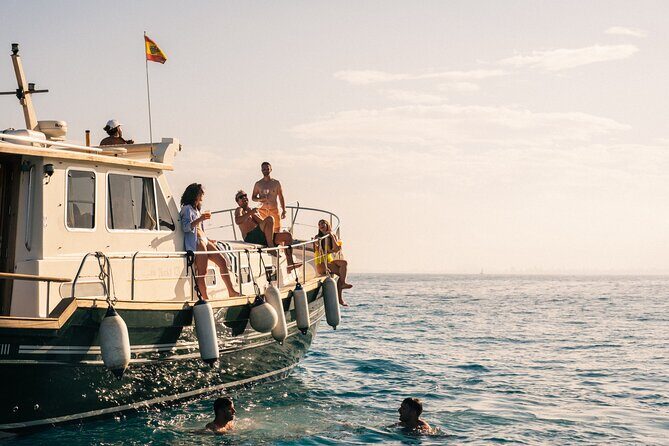 Traditional Boat Sailing Tour from Port of Palma - Two swimming breaks and how the skipper adapts to conditions