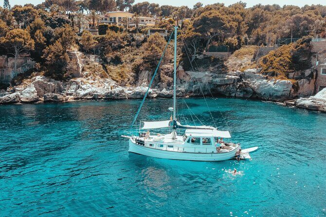 Traditional Mallorquin Llaut Cruise with Tapas and Drinks - Key things I’d plan around before you go